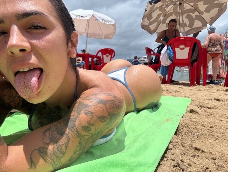 🍑𝑻𝒘𝒆𝒓𝒌 𝑸𝒖𝒆𝒆𝒏🍑 cover