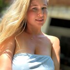 𝓢𝓽𝓮𝓵𝓵𝓪 𝓒𝓪𝓻𝓭𝓸 💋 OnlyFans profile photo
