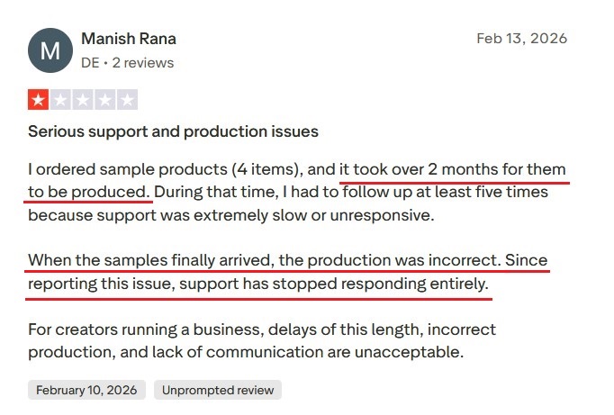 Fourthwall review about product quality inconsistencies and incorrect colors.