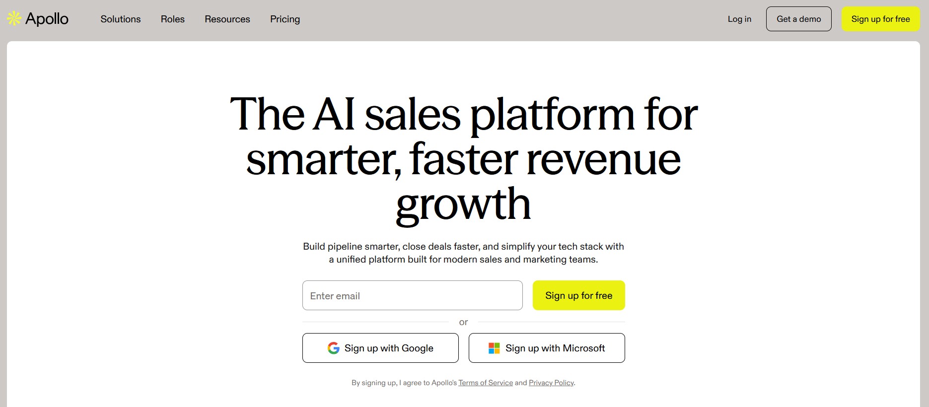 Apollo.io homepage — bundled data plus sequencing alternative to Lemlist.