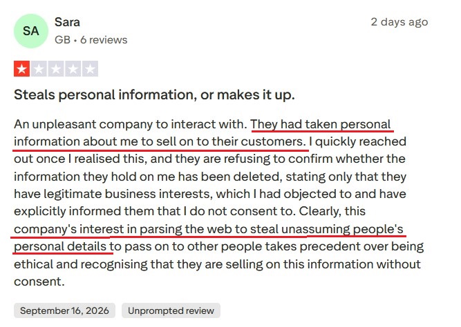 RocketReach review alleging personal information is sold to third-party companies.