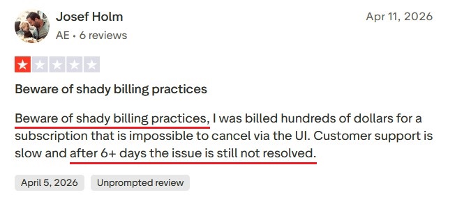 Trustpilot review about surprise billing and cancellation issues with Smartlead.