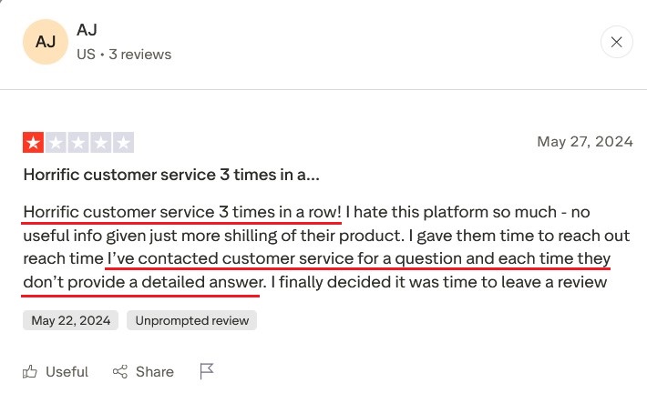 Trustpilot review reporting poor Taplink customer service experiences.